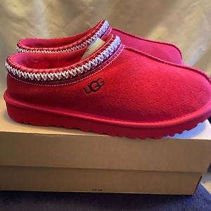 Ugg Tasman slippers
